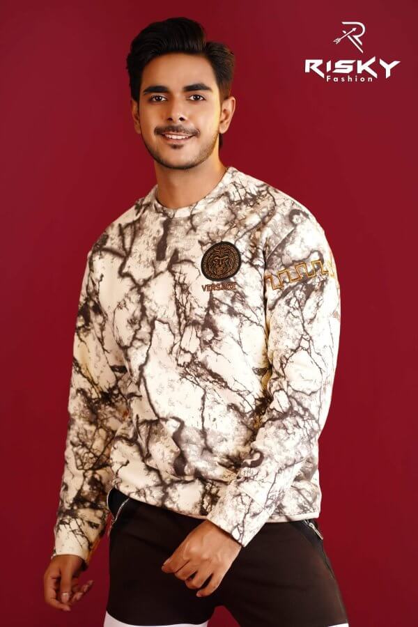 E33b Premium Winter Sweatshirt